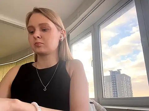 Snapshot of PaulitaSolow chatting on 11-16-25, 07:02 PaulitaSolow online show from 11-16-25, 07:02