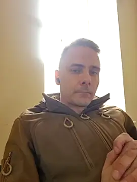 Snapshot of Gregorywhitelegs chatting on 04-03-26, 10:11 Gregorywhitelegs online show from 04-03-26, 10:11