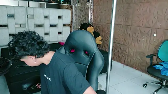 lunabustygirl online show from 02-07-26, 09:50