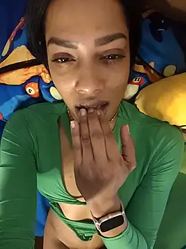 Snapshot of chanell95 chatting on 01-15-26, 08:40 chanell95 online show from 01-15-26, 08:40