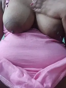 Snapshot of ammu68812 chatting on 11-16-25, 07:46 ammu68812 online show from 11-16-25, 07:46