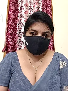 Snapshot of Indian_Telugu_Indhu chatting on 06-12-26, 03:26 Indian Telugu Indhu online show from 06-12-26, 03:26