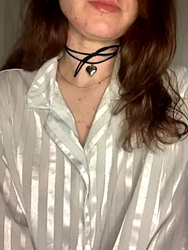 Alishiass399 online show from 11-19-25, 12:32