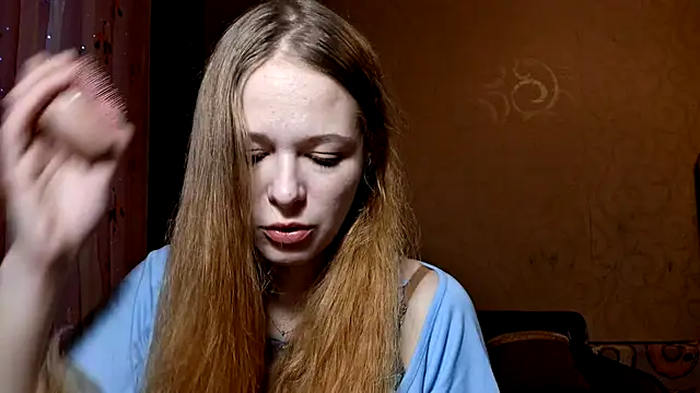 RomonaBustad online show from 12-05-25, 06:12