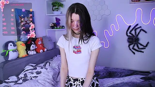 Emmie shy online show from 02-11-26, 11:32