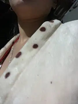 pitty mymi online show from 11-19-25, 02:39