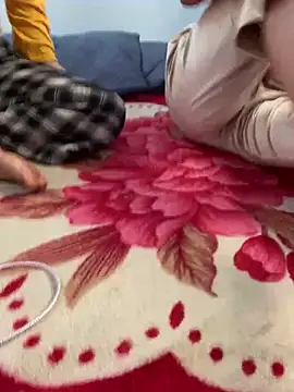 pitty mymi online show from 12-19-25, 07:00