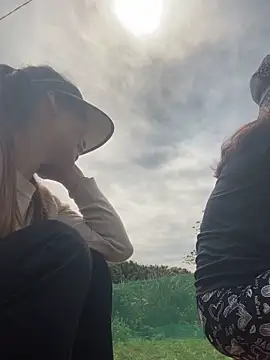 Snapshot of pitty_mymi chatting on 03-10-26, 07:01 pitty mymi online show from 03-10-26, 07:01