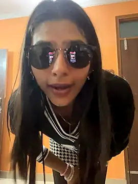 sexyayeshadesi online show from 11-19-25, 05:13