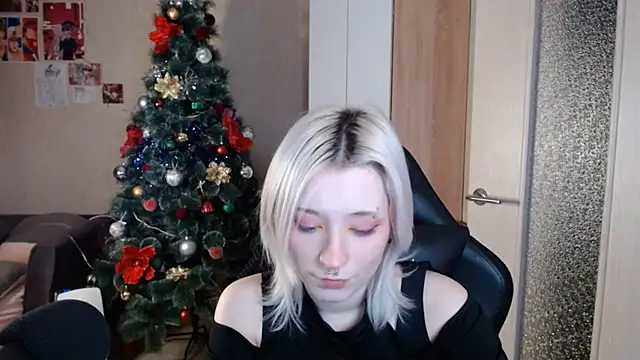 SophiaLur online show from 01-08-26, 04:24