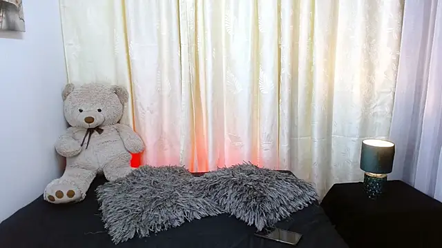 Channel Mills online show from 05-08-26, 01:31