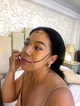 IvannaClaire online show from 12-15-25, 02:12