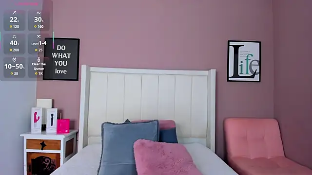 Snapshot of SandyAdaeze chatting on 12-20-25, 12:41 SandyAdaeze online show from 12-20-25, 12:41