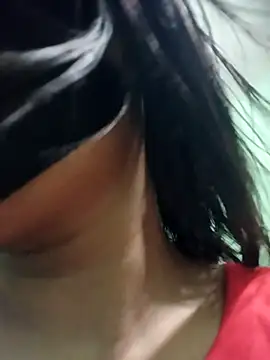 Disha Nur0 online show from 04-15-26, 11:05