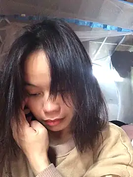 Trangbabylove online show from 12-18-25, 06:07