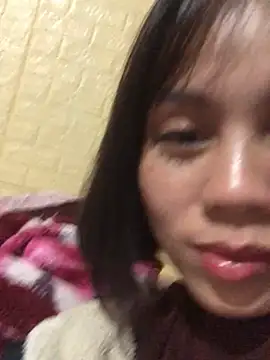 Trangbabylove online show from 02-21-26, 06:21