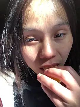 Trangbabylove online show from 11-29-25, 02:44