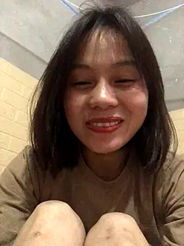 Trangbabylove online show from 12-23-25, 06:56