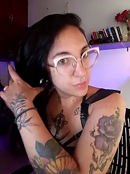 Melinerd online show from 04-16-26, 05:14