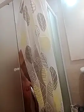 platone09 online show from 12-18-25, 08:34