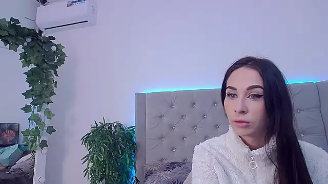 ArielEvans online show from 01-19-26, 03:32