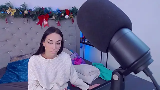 ArielEvans online show from 01-11-26, 03:35