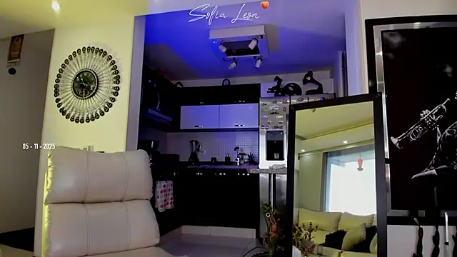 Snapshot of sofiasexhot chatting on 11-05-25, 08:56 sofiasexhot online show from 11-05-25, 08:56