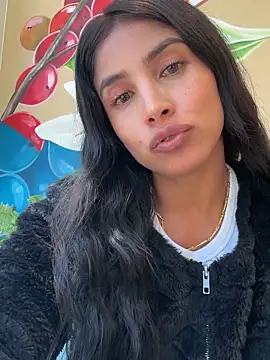 Snapshot of sofiasexhot chatting on 02-23-26, 05:13 sofiasexhot online show from 02-23-26, 05:13