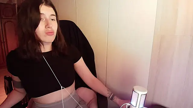 KristinaScott online show from 02-23-26, 06:08