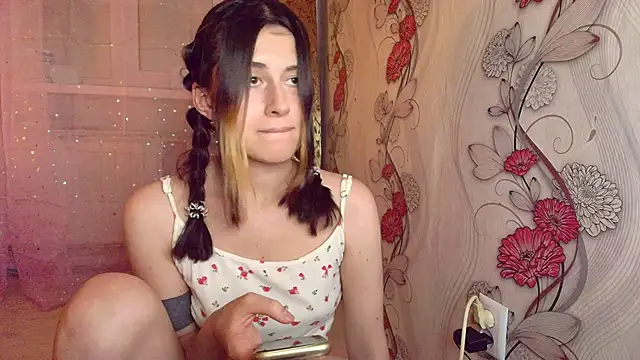 KristinaScott online show from 12-02-25, 06:42