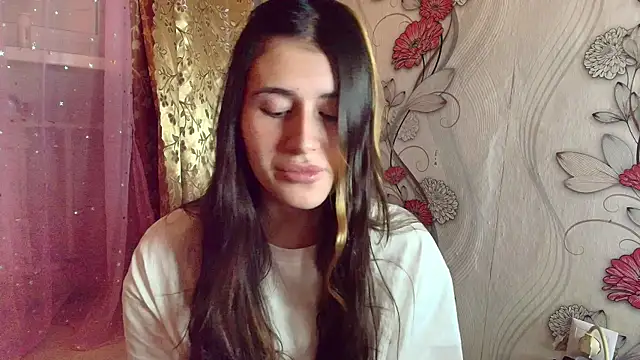 KristinaScott online show from 11-30-25, 03:46