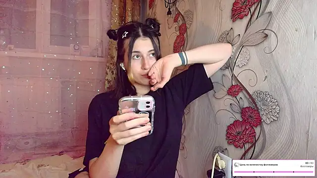 KristinaScott online show from 12-05-25, 03:43