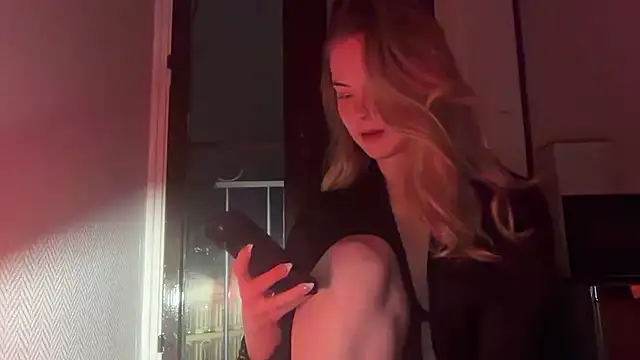 Josefinswe online show from 01-13-26, 08:02