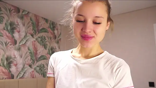 Snapshot of AnnabelleMaine chatting on 11-17-25, 05:11 AnnabelleMaine online show from 11-17-25, 05:11