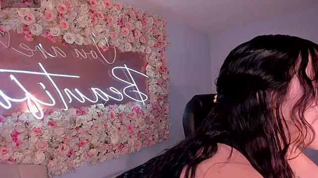 ZaraKafruni online show from 04-07-26, 04:25