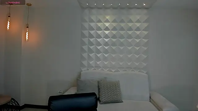 SophieLanne online show from 03-11-26, 04:28