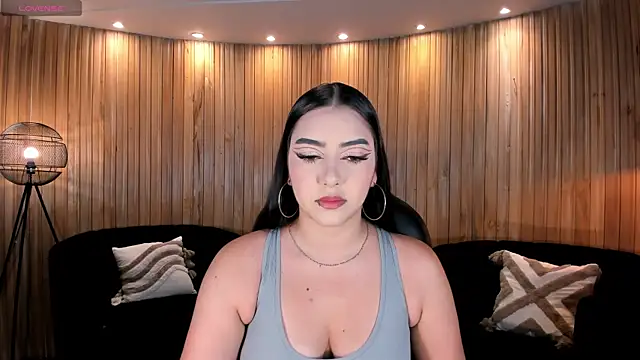 Snapshot of SophieLanne chatting on 08-03-26, 01:14 SophieLanne online show from 08-03-26, 01:14