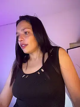 LaraDanverss online show from 12-14-25, 07:08