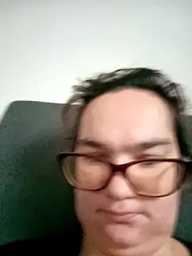 Snapshot of BabyGirlll1 chatting on 11-16-25, 08:30 BabyGirlll1 online show from 11-16-25, 08:30