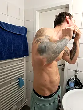 Mystery Mark online show from 02-04-26, 05:41