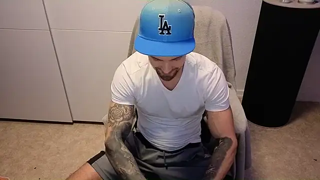 Mystery Mark online show from 12-05-25, 08:39