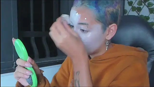 Anny Kiitty online show from 11-24-25, 04:01