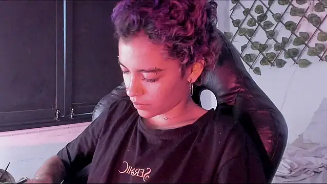 Anny Kiitty online show from 02-24-26, 07:48