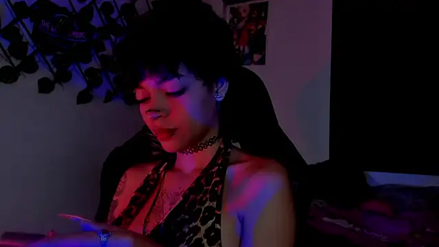 Snapshot of Anny_Kiitty chatting on 07-21-26, 05:20 Anny Kiitty online show from 07-21-26, 05:20