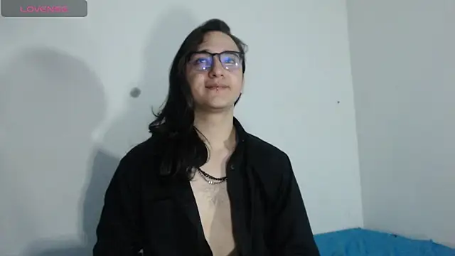 Amoneth Xx online show from 12-15-25, 10:48