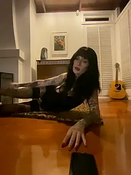 heavymetalvixen online show from 03-10-26, 08:18