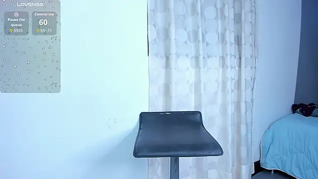 Violet Moon20 online show from 06-18-26, 08:58