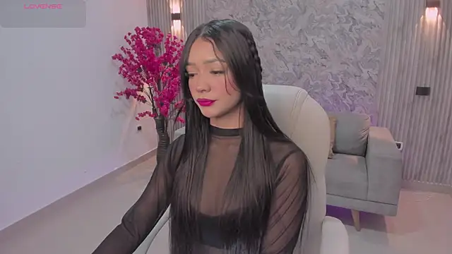 Snapshot of kylie_collins chatting on 02-11-26, 11:54 kylie collins online show from 02-11-26, 11:54