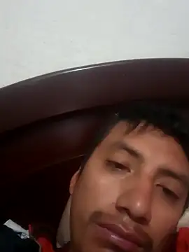 carlostdh91 online show from 01-18-26, 03:37