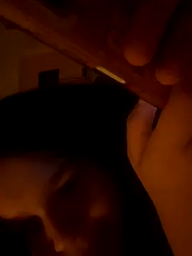 Snapshot of AngelSin04 chatting on 11-16-25, 10:57 AngelSin04 online show from 11-16-25, 10:57